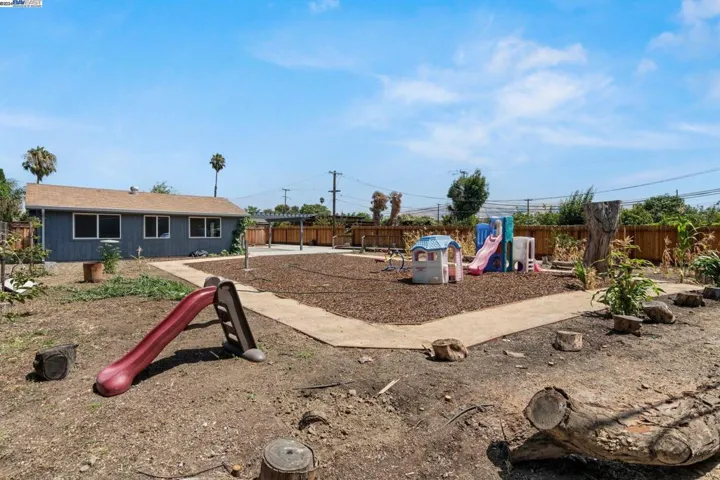 5805 Butano Park Dr, Fremont, California 94538