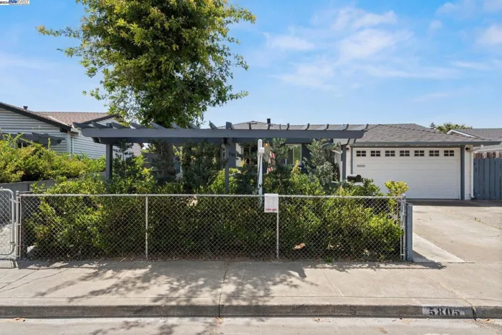 5805 Butano Park Dr, Fremont, California 94538