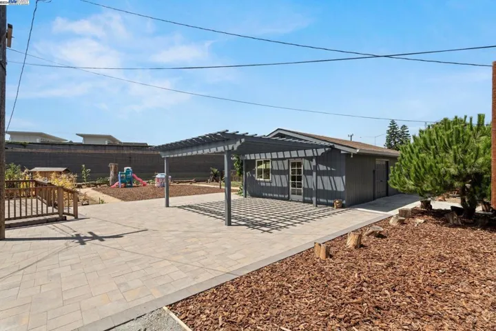 5805 Butano Park Dr, Fremont, California 94538