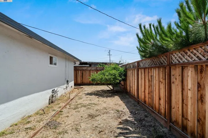 5805 Butano Park Dr, Fremont, California 94538