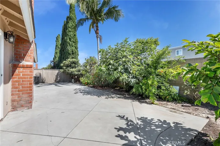 5171 Doanoke Avenue, Irvine, California 92604
