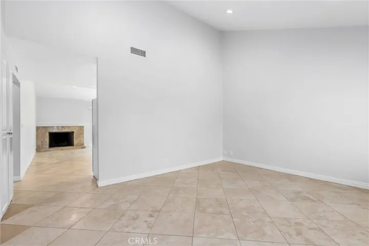5171 Doanoke Avenue, Irvine, California 92604