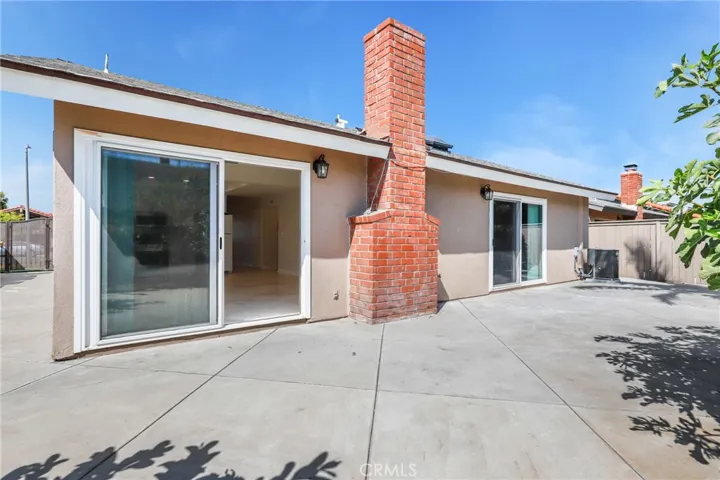 5171 Doanoke Avenue, Irvine, California 92604