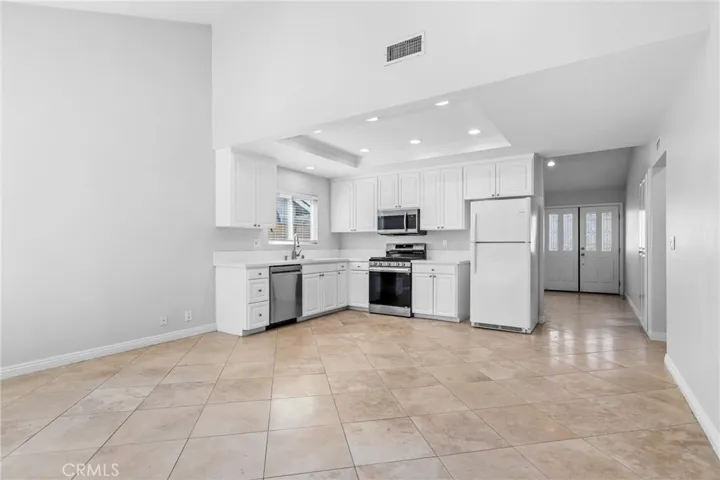 5171 Doanoke Avenue, Irvine, California 92604