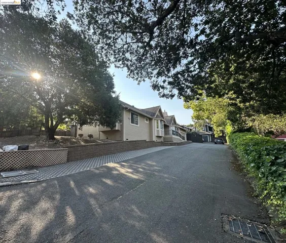 251 Cherry St, Petaluma, California 94952