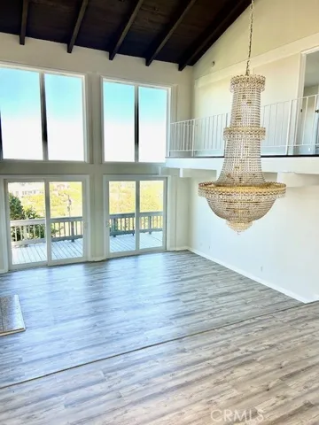Dining Room overlooking
Living Room