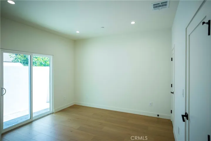 20809 Gault St, Winnetka, California 91306