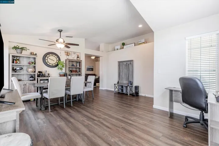 2811 Swallowview Dr, Lincoln, California 95648