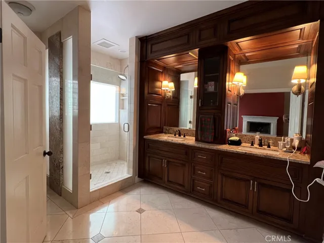 19190 Palm, Yorba Linda, California 92886