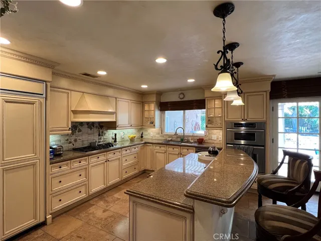 19190 Palm, Yorba Linda, California 92886