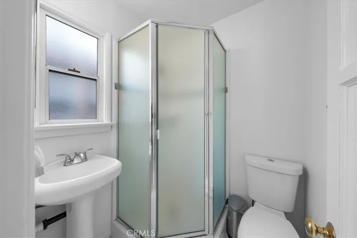 606 Loma Dr, Hermosa Beach, California 90254