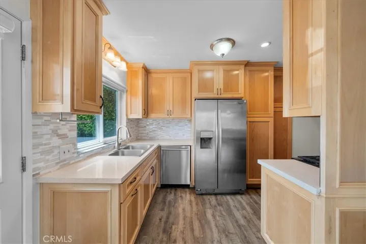 606 Loma Dr, Hermosa Beach, California 90254