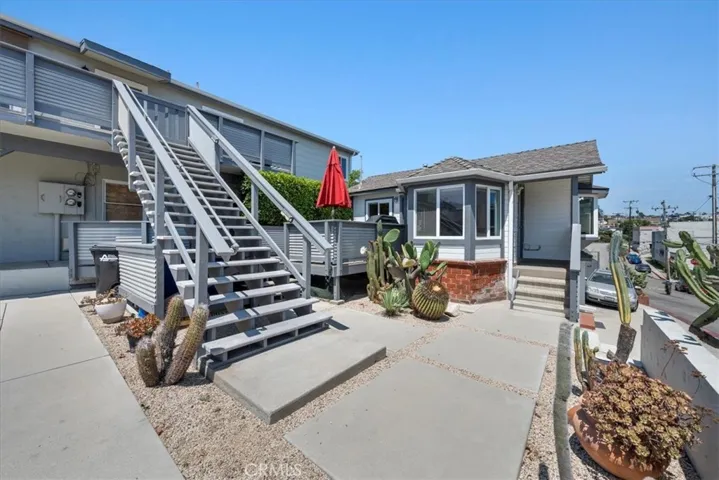 606 Loma Dr, Hermosa Beach, California 90254