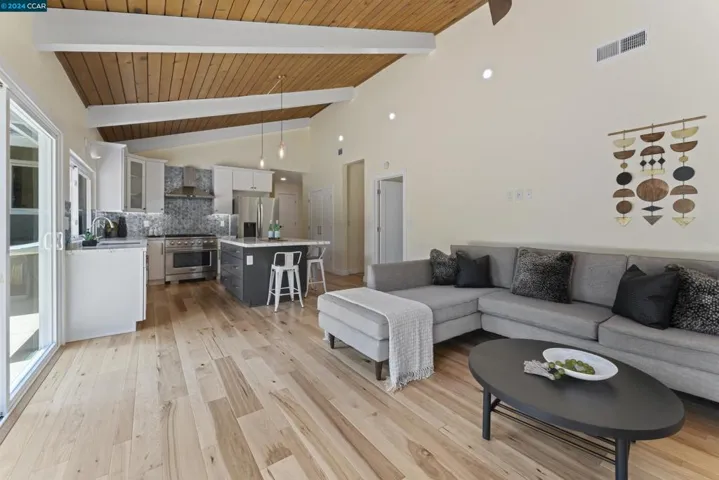 337 Skander Ln, Pleasant Hill, California 94523