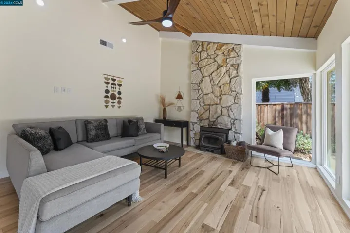337 Skander Ln, Pleasant Hill, California 94523