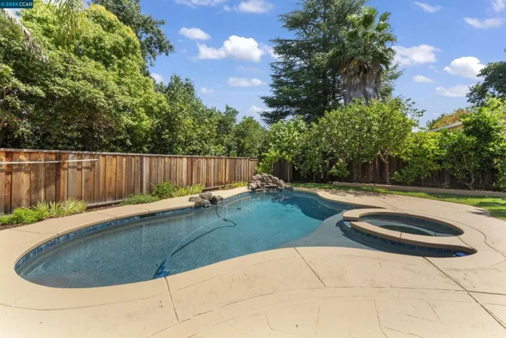 337 Skander Ln, Pleasant Hill, California 94523