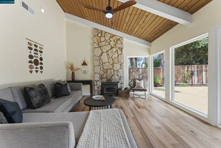 337 Skander Ln, Pleasant Hill, California 94523
