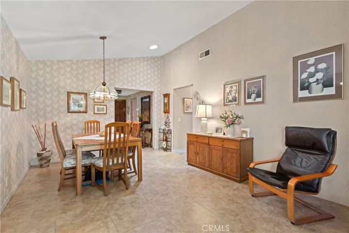 Family/Dining Room