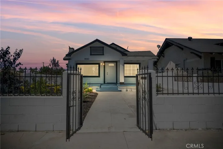 1593 45 Street 3, Los Angeles, California 90062