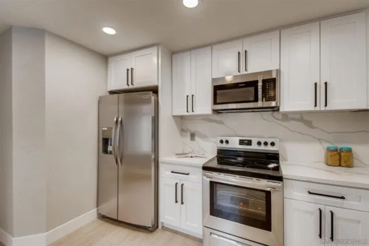 13801 Pinkard Way 7, El Cajon, California 92021