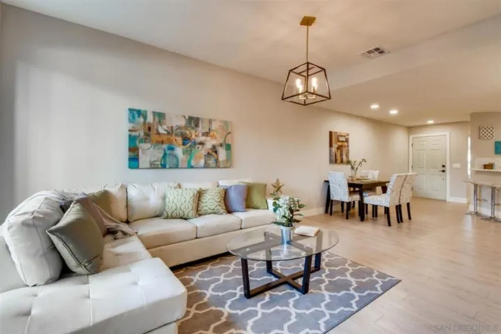 13801 Pinkard Way 7, El Cajon, California 92021