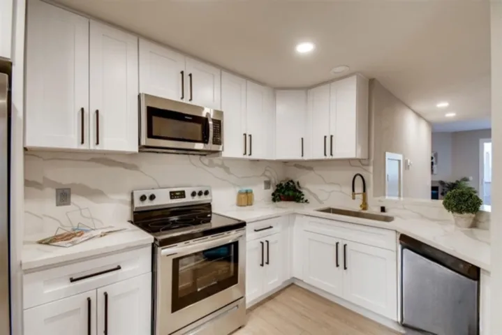 13801 Pinkard Way 7, El Cajon, California 92021