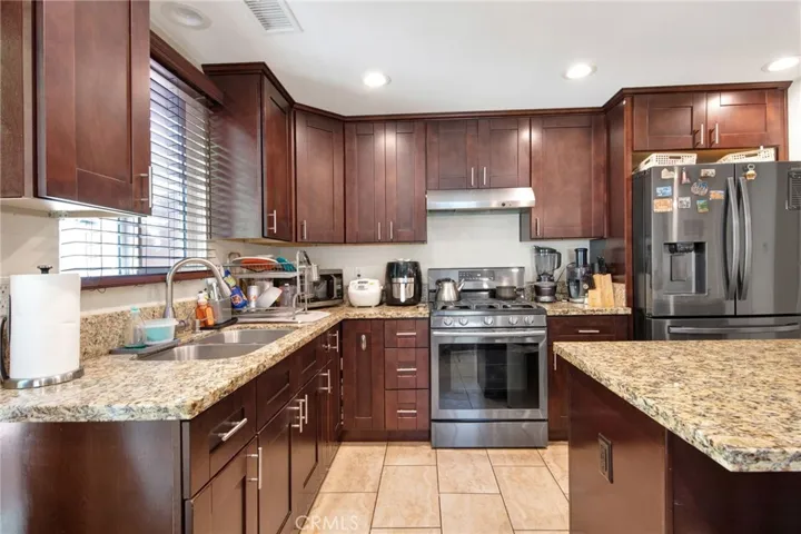 146 S Sunol Drive, Los Angeles, California 90063