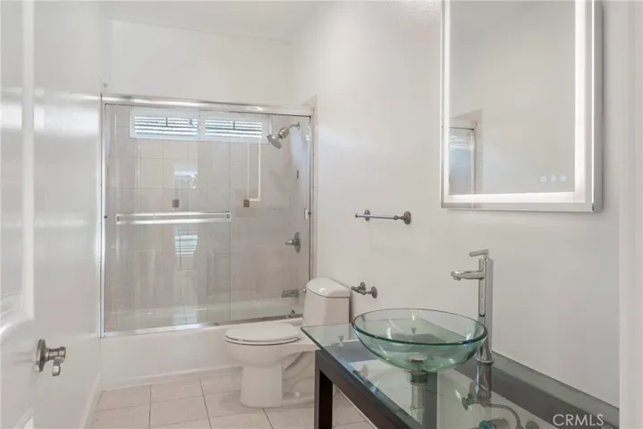 Upstairs Bathroom