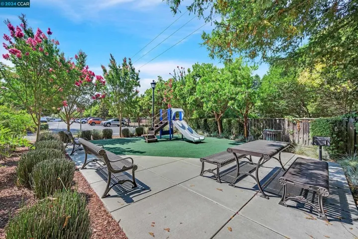 3404 Fostoria Way 211, Danville, California 94526