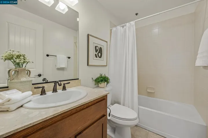 3404 Fostoria Way 211, Danville, California 94526