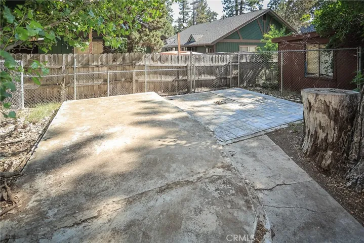 305 E Mojave Boulevard, Big Bear City, California 92314