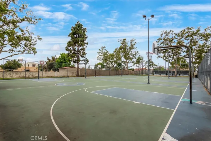 5201 Huntswood Circle, La Palma, California 90623
