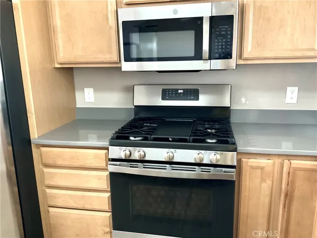 6403 Timothy Avenue, 29 Palms, California 92277