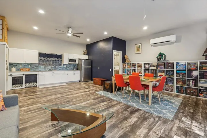 2241 South Stage Coach Road, Fallbrook, California 92028