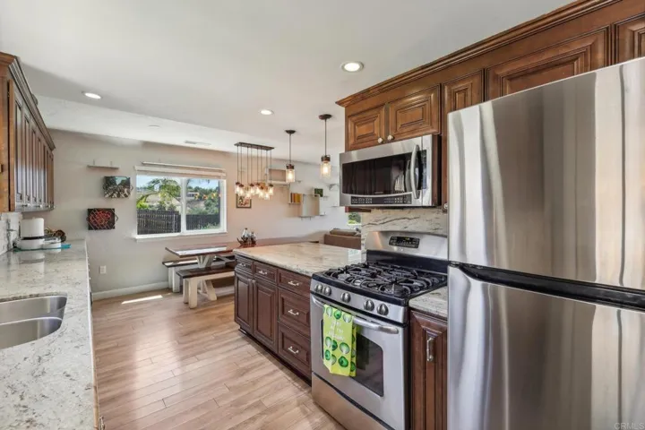 2241 South Stage Coach Road, Fallbrook, California 92028