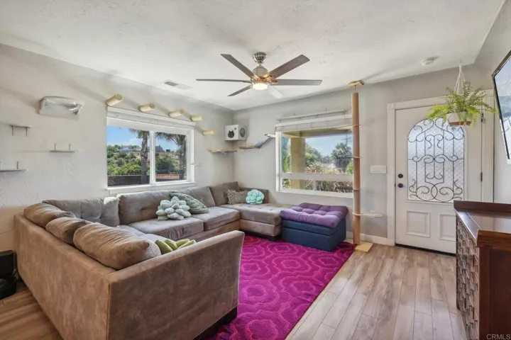 2241 South Stage Coach Road, Fallbrook, California 92028
