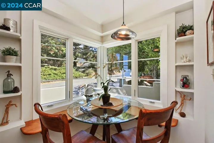 4701 Harbord Drive, Oakland, California 94618