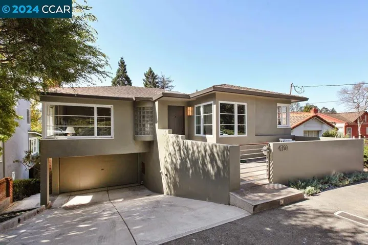 4701 Harbord Drive, Oakland, California 94618