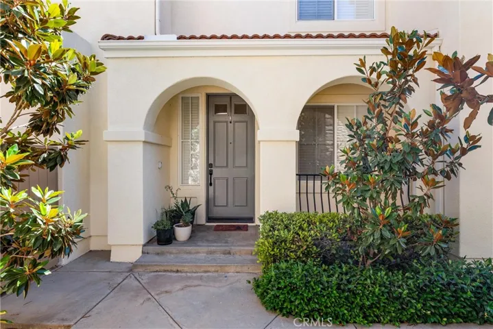 252 Knoll Lake, Mission Viejo, California 92692
