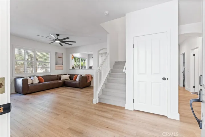 252 Knoll Lake, Mission Viejo, California 92692