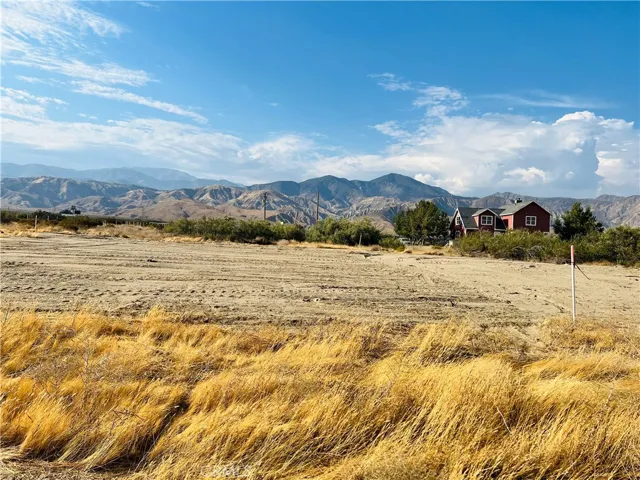 14 Faryl, Cabazon, California 92230