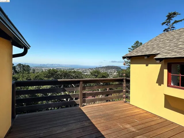 85 Edgecroft, Kensington, California 94707