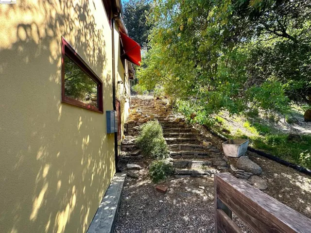 85 Edgecroft, Kensington, California 94707