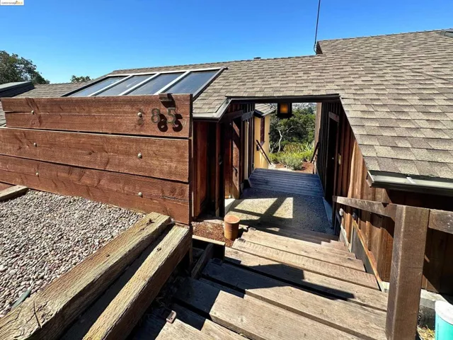 85 Edgecroft, Kensington, California 94707