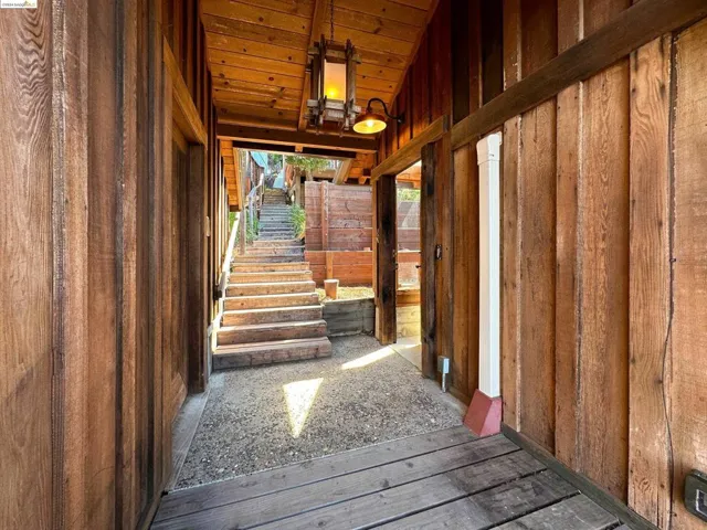 85 Edgecroft, Kensington, California 94707