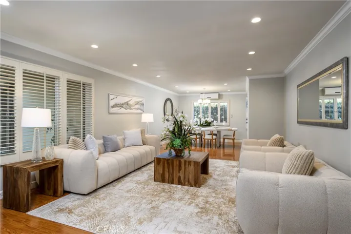 452 W Winnie Way, Arcadia, California 91007