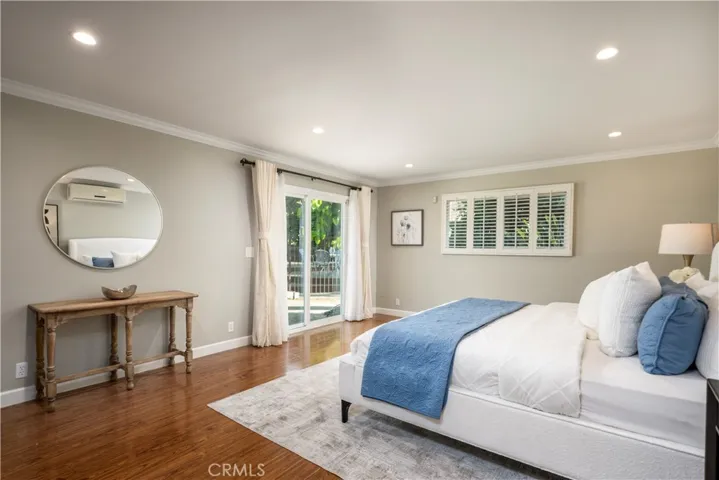 452 W Winnie Way, Arcadia, California 91007