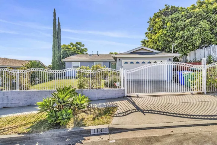 113 Old Oak Dr, San Diego, California 92114