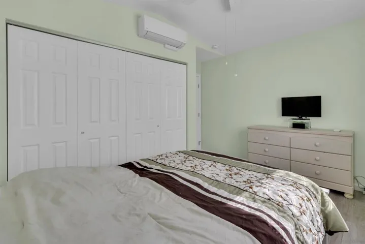 113 Old Oak Dr, San Diego, California 92114