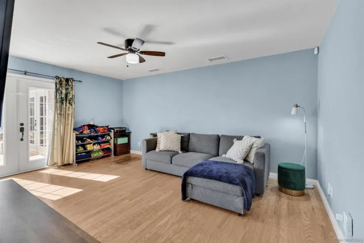 113 Old Oak Dr, San Diego, California 92114